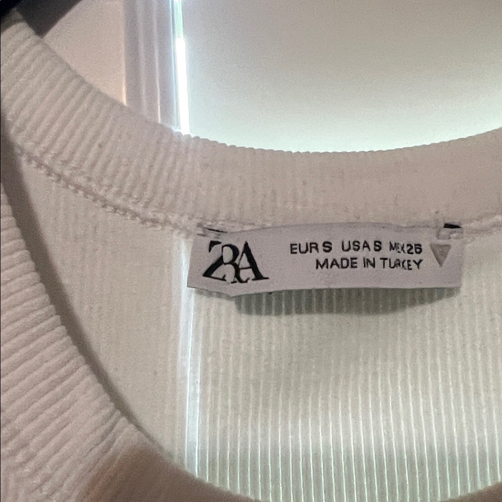 Zara White Ribbed Tank Top - Picture 2 of 3